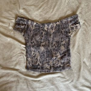 Guess Cheetah Print Crop Top